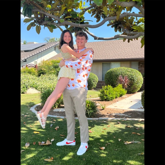 Meet your Posher, Aerin Michelle & Stacy - Picture 12 of 13